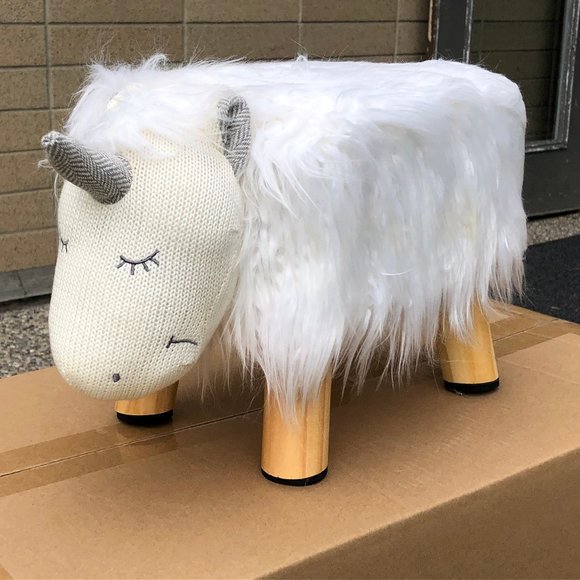 Brand new Unicorn kids' stool chair - Picture 6 of 6